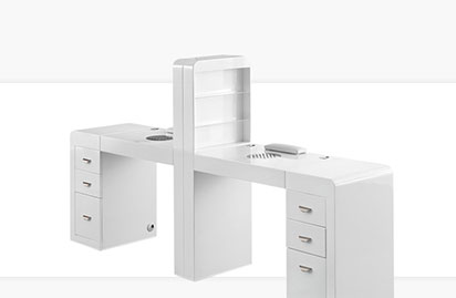 美甲桌上巧用燈光，細(xì)節(jié)讓驚喜更出色